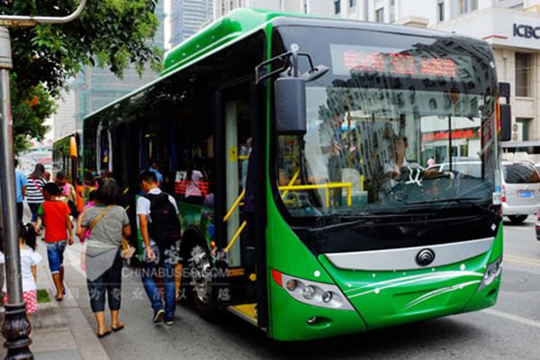 　宇通ZK6120CHEVNPG插電混合動(dòng)力客車