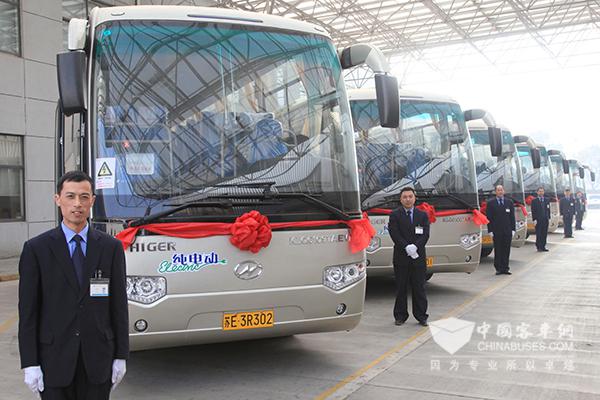 海格純電動(dòng)大巴交車