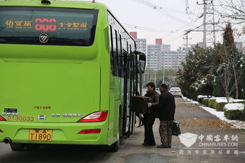 八方達(dá)公司搭載康明斯歐VI發(fā)動(dòng)機(jī)的公交車已上路運(yùn)營(yíng)