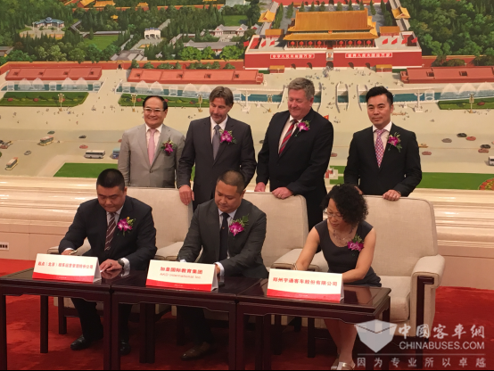 受高端市場偏愛 宇通成加拿大國際學(xué)校采購唯一指定校車