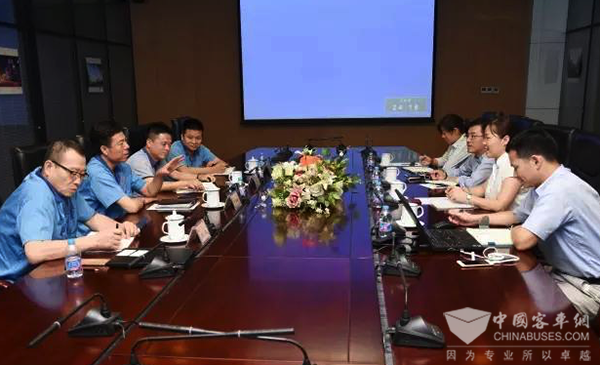 威伯科公司客人訪問(wèn)法士特