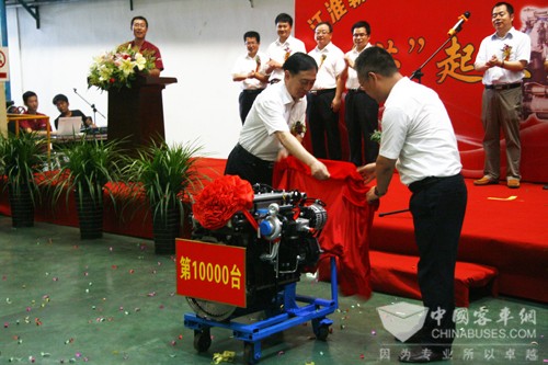 合肥江淮朝柴動(dòng)力第10000臺(tái)發(fā)動(dòng)機(jī)成功下線