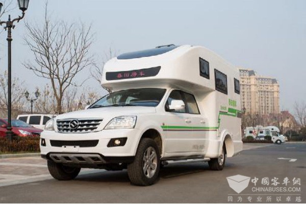 春田路豹自行C式房車(chē)