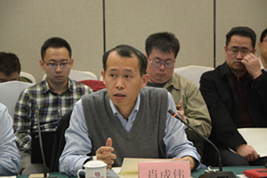 肖成偉：動(dòng)力電池比能量350Wh/kg是目標(biāo)  300Wh/kg是指標(biāo)
