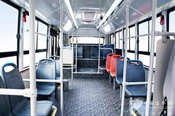 中通LCK6809EVG風(fēng)采系列純電動(dòng)客車(chē)