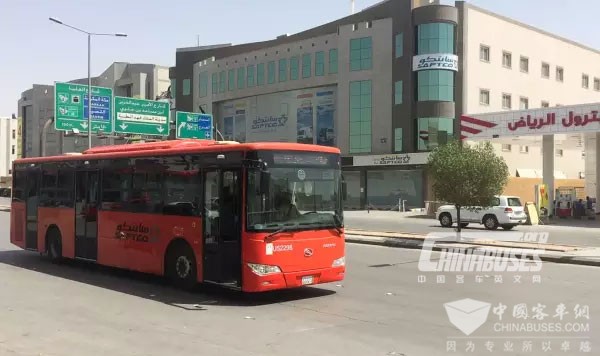 322輛金龍客車(chē)出口沙特