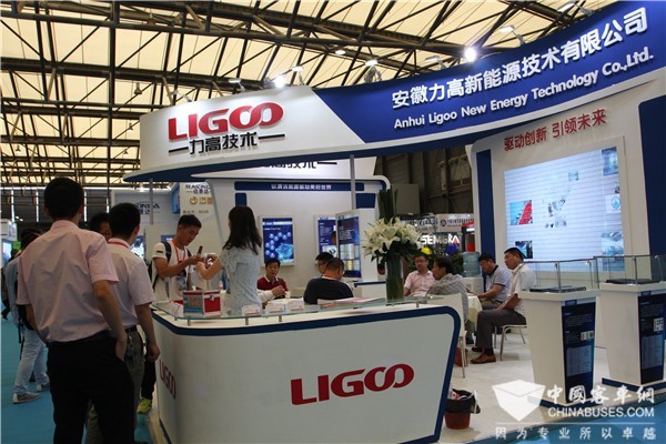 BUS EXPO 2017上?？蛙囌箌安徽力高展臺(tái)