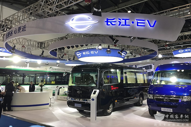 長江汽車展臺(tái)