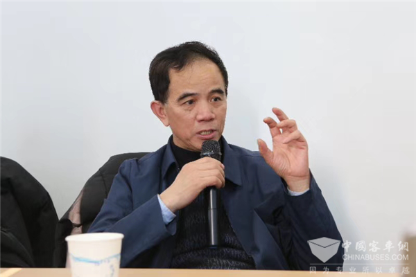 孫逢春院士掛帥科技攻關(guān)突破歐輝電動客車極寒禁區(qū)