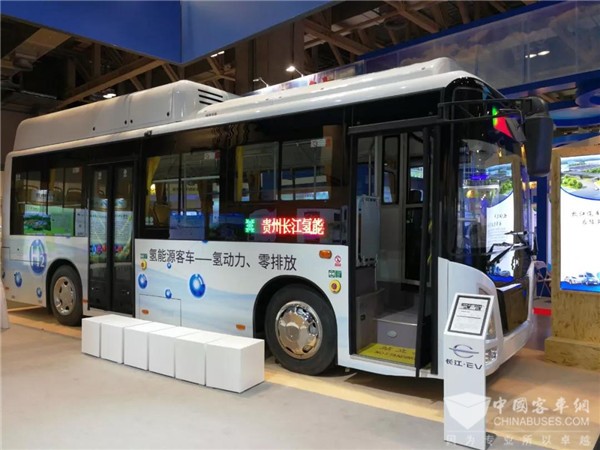 深耕氫能技術，長江氫燃料電池公交車爭做“先頭部隊”