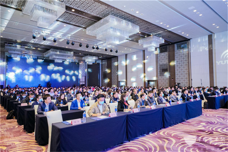 宇通自動(dòng)駕駛巴士小宇2.0全國首發(fā)