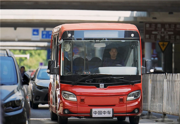 無V不至 與城共5！中車電動(dòng)V5 您夢(mèng)想中的微循環(huán)巴士