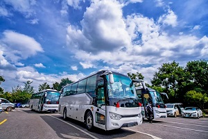 宇通第一 金龍進(jìn)前二 歐輝成倍翻 3月大中型客車銷量特點(diǎn)簡(jiǎn)析
