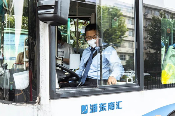 如何在夏季多變惡劣的天氣下安全行車？您值得關注