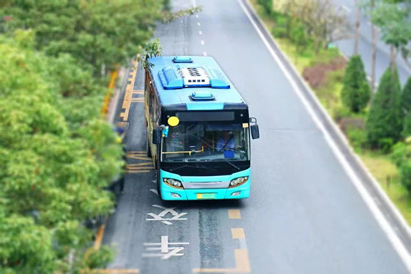 補(bǔ)貼終止車損嚴(yán)重經(jīng)?！巴＿\(yùn)” 新能源公交車到底該何去何從？