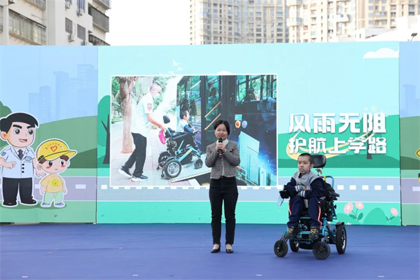 廈門首屆公交乘客日啟動 當?shù)厥忻裰v述“我與公交”的故事