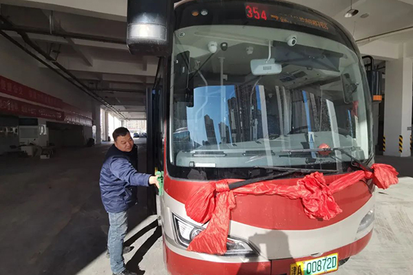 滿足乘客多樣化出行需求 天津公交354路正式開通運(yùn)行
