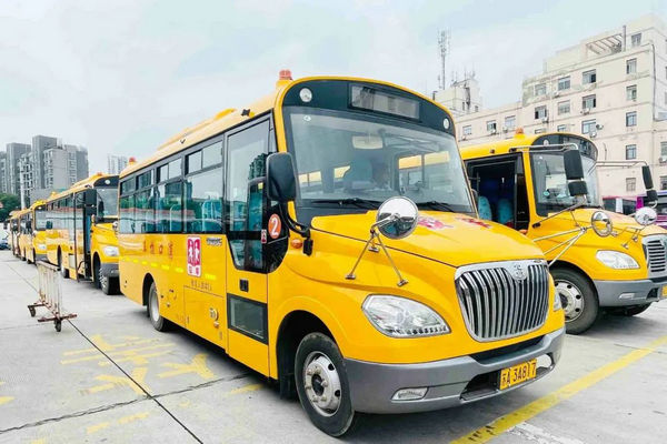 南京公交：護航“神獸歸籠”，南京公交為“大鼻子”校車全面體檢
