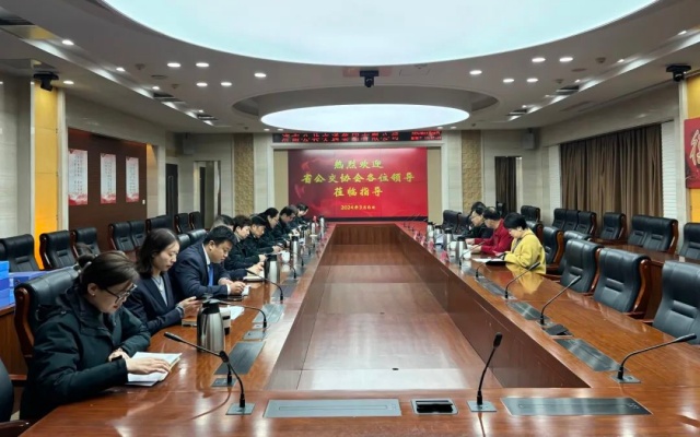 “新時代公交高質量發(fā)展”活動檢查組蒞臨濟南公交檢查指導工作