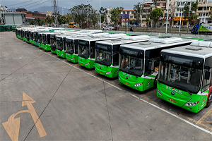 批量破90萬(wàn)公里行駛紀(jì)錄！中國(guó)新能源公交車再迎重大里程碑