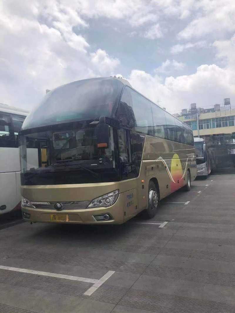 2017年12月 國五12米37座經(jīng)典商務(wù)座宇通6122客車 