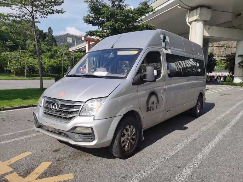 2018年12月 14座國(guó)五大通6661柴油旅游車  