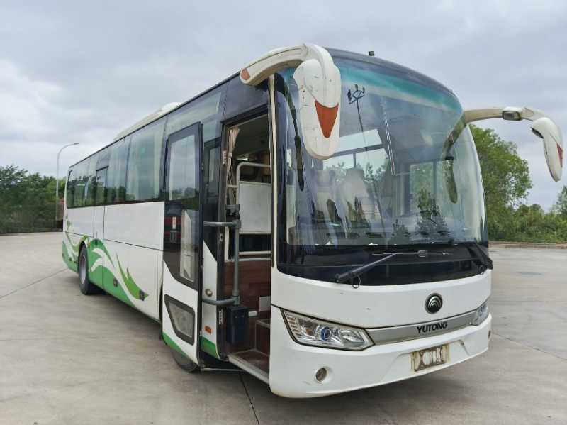 新款48座非營(yíng)運(yùn)宇通新能源ZK6115車型  