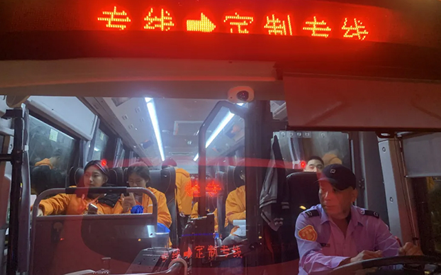 熱愛不止于終點(diǎn) 杭州公交陪你跑過(guò)2024杭馬的每一步