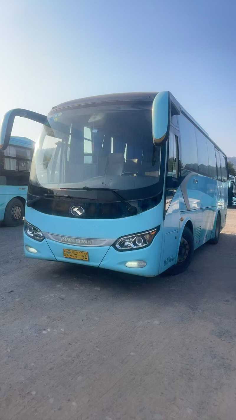 2016年8月34座金龍6821新能源電車(chē)