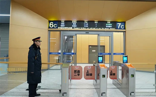 趕火車來不及？北京朝陽站快速進(jìn)站廳幫你忙！