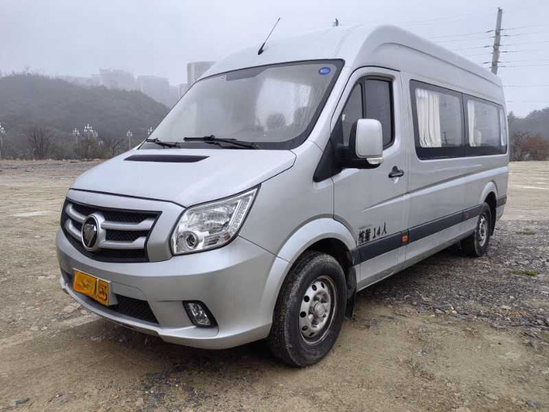 2019年7月 貴州牌國(guó)五非營(yíng)運(yùn)14座福田圖雅諾中型車 