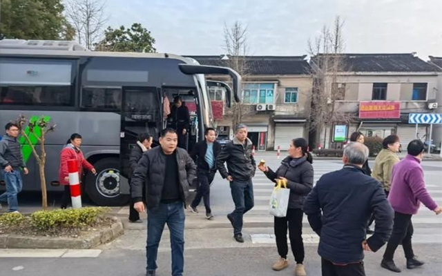 蘇州園區(qū)公交創(chuàng)新“出圈” 婚禮接駁開啟服務新模式