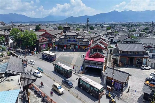 清明“小長(zhǎng)假”出游熱，中通H系旅團(tuán)客車憑實(shí)力多地“圈粉”