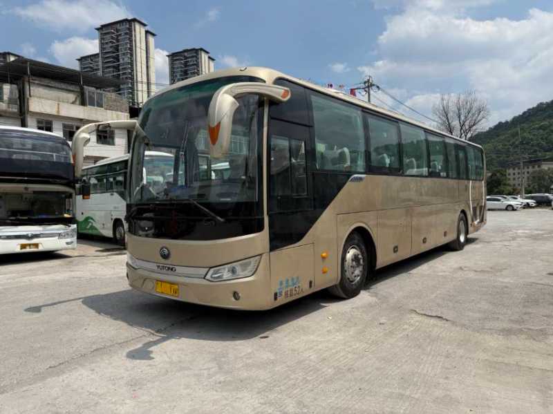 2019年12月上牌52座國(guó)五宇通6125客車