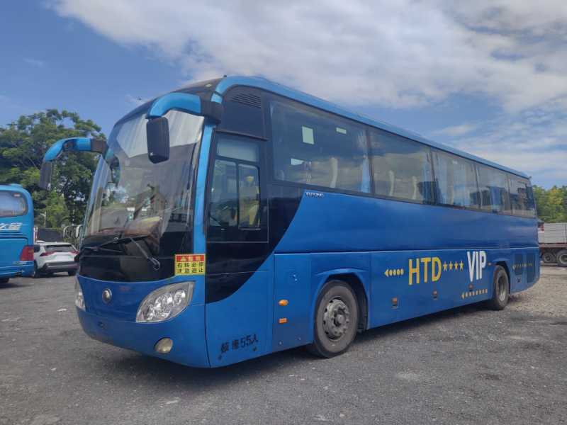 2011年12月上牌55座宇通6120氣囊營運車