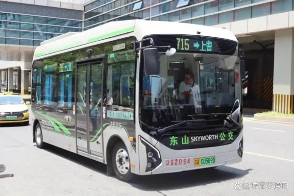 111輛！江寧公交公交車換新工作圓滿完成