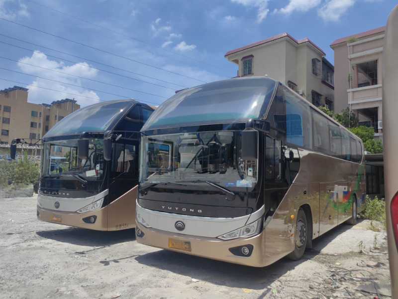 2023年11月上牌兩臺(tái)國(guó)六有公告50座宇通6120氣囊旅游車