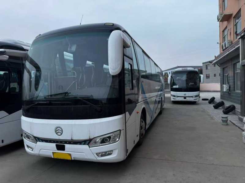 2023年10月上牌多臺(tái)國六非營運(yùn)有公告50座金旅6122氣囊車