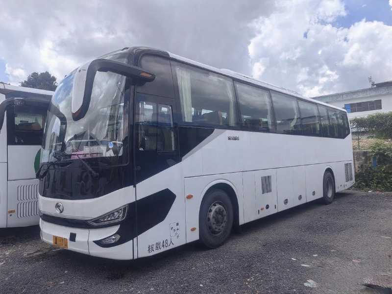 2022年10月上牌同款多臺(tái)國六48座天然氣LNG金龍6112旅游車