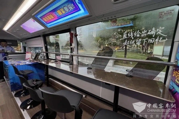 人等車還是車找人？公交車的“定制化”突圍