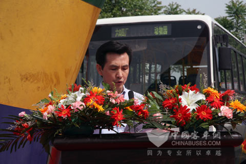長(zhǎng)安客車(chē)總經(jīng)理安建軍發(fā)言