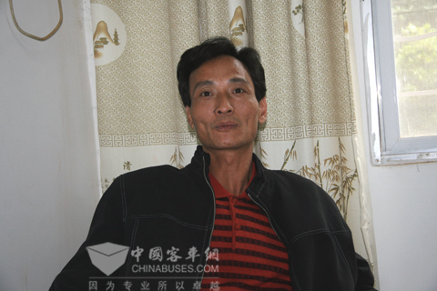 南京郵電開發(fā)總公司、南京鴻興達汽車經營服務公司經理朱順榮