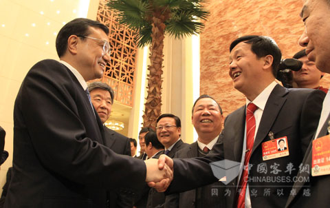 中共中央政治局常委、國務(wù)院副總理李克強(qiáng)會見湯總