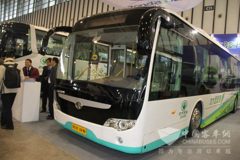2012南京客車展中大客車展臺(tái)