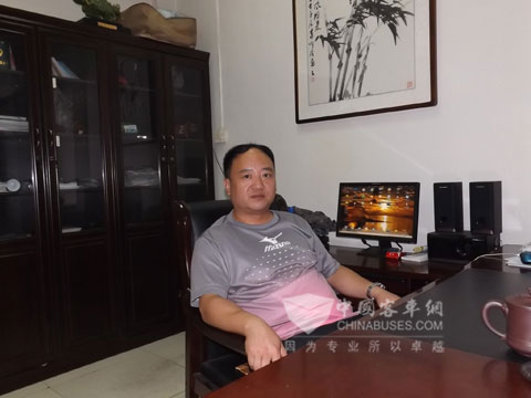 淮北汽運(yùn)客運(yùn)一公司經(jīng)理張健