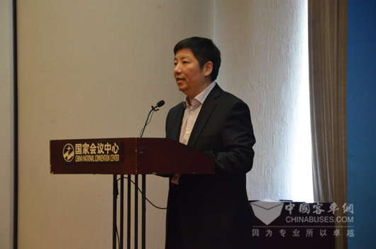 中國社科院數(shù)量所副所長李雪松