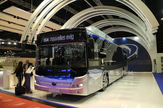 宇通現(xiàn)場發(fā)布面向歐洲市場的12米純電動(dòng)客車