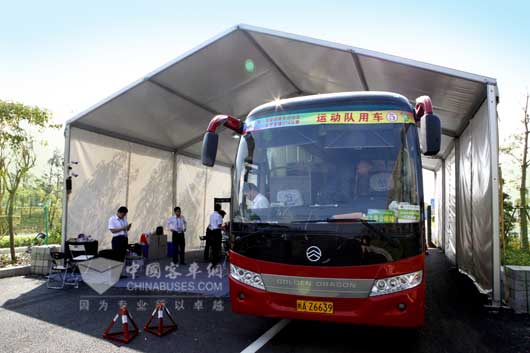 金旅女子足球比賽運(yùn)動(dòng)隊(duì)用車