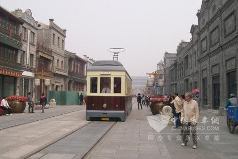 現(xiàn)如今前門大街的當當車