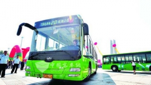 客車“油改氣”步履維艱，改與買的博弈